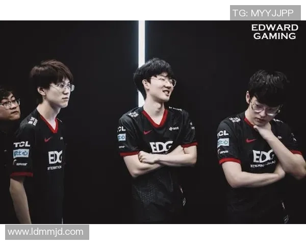 EDG在CSGO赛事中的快速崛起与战术解析 EDG在CSGO赛事中的快速崛起与战术解析